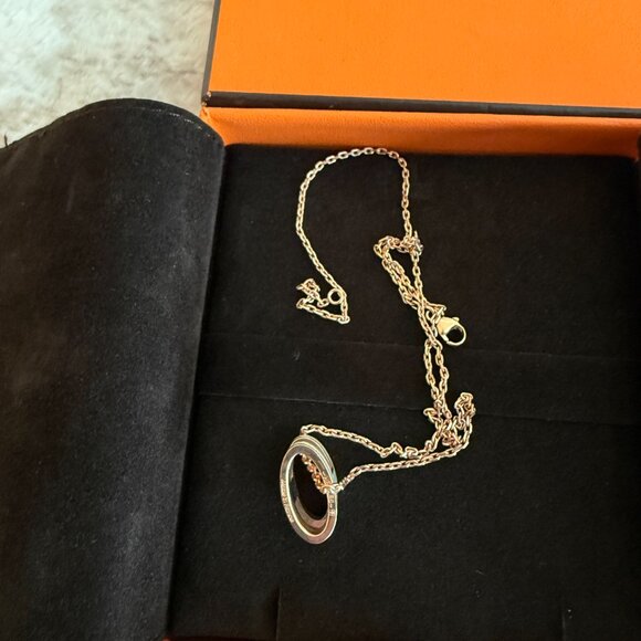 Hermes Hermès Necklace Pendant White - not the mini size one - Picture 10 of 16